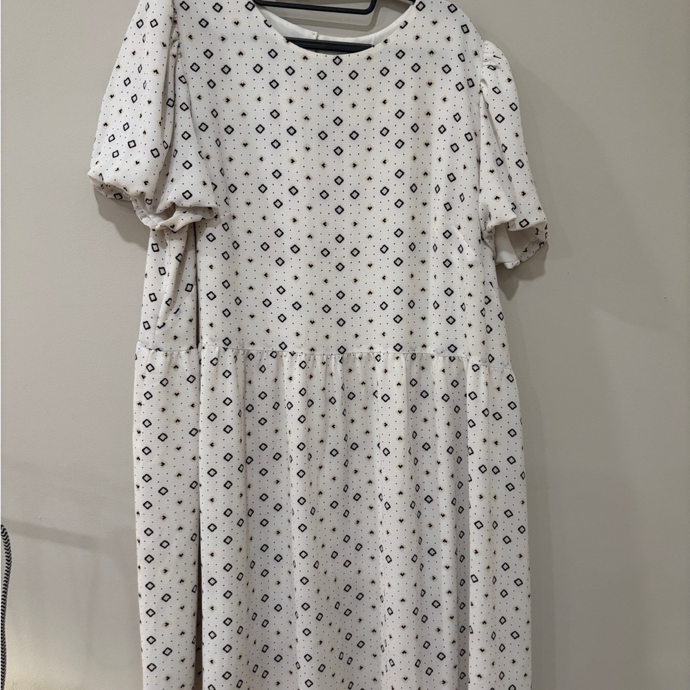 LOFT White Geometricโ Print Dress Size 18 Lightweight Summer Spring